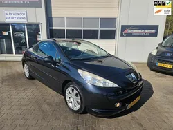 Zwart, metallic lak Gebruikt 2007 Peugeot 207 CC Cabriolet | € 3.650 (Eerlijke prijs)