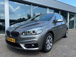 Grijs (metallic) Gebruikt 2015 BMW 218 Luxury Line Stationwagen | € 11.999 (Eerlijke prijs)