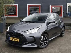 Grijs Gebruikt 2022 Toyota Yaris Hatchback | € 20.900 (Eerlijke prijs)