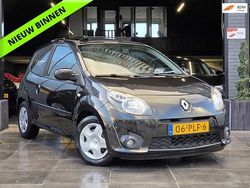 Zwart Gebruikt 2011 Renault Twingo Dynamique Hatchback | € 3.244 (Eerlijke prijs)
