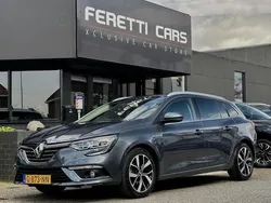 Blauw Gebruikt 2019 Renault Mégane GrandTour Bose Edition Stationwagen | € 13.900 (Eerlijke prijs)