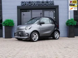 Grijs Gebruikt 2021 Smart ForTwo Electric Drive Cabriolet | € 16.895 (Eerlijke prijs)