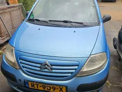 Blauw Gebruikt 2005 Citroën C3 Hatchback | € 700 (Goede deal)