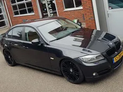 Zwart Gebruikt 2010 BMW 325 Sedan | € 9.900 (Goede deal)