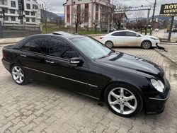 Zwart Gebruikt 2002 Mercedes C270 AMG Sedan | € 6.950