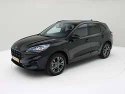 Zwart Gebruikt 2023 Ford Kuga ST-Line X SUV | € 28.450 (Goede deal)