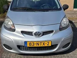 Grijs Gebruikt 2010 Toyota Aygo Hatchback | € 1.800 (Goede deal)