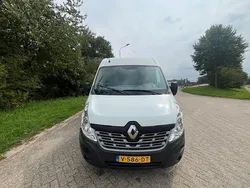Wit Gebruikt 2017 Renault Master Van | € 8.350 (Goede deal)
