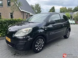 Zwart Gebruikt 2008 Renault Twingo Dynamique Hatchback | € 1.499 (Eerlijke prijs)