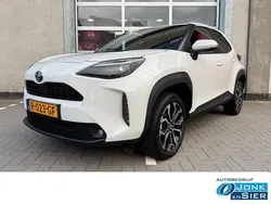 Wit Gebruikt 2022 Toyota Yaris Cross Business Edition SUV | € 26.890 (Eerlijke prijs)