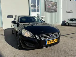 Zwart Gebruikt 2011 Volvo V60 Momentum Stationwagen | € 6.250 (Goede deal)