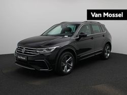 Zwart Gebruikt 2022 VW Tiguan Business+ SUV | € 30.900 (Goede deal)