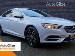 Wit Gebruikt 2019 Opel Insignia Business Hatchback | € 17.945 (Eerlijke prijs)