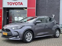 Grijs Gebruikt 2024 Toyota Yaris Hybrid Hatchback | € 22.900 (Goede deal)