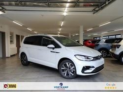 Wit Gebruikt 2025 VW Touran R-line MPV | € 54.950
