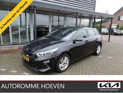 Zwart, metallic lak Gebruikt 2021 Kia Ceed Turbo Hatchback | € 19.940