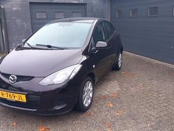 Bruin Gebruikt 2010 Mazda 2 Hatchback | € 4.495 (Eerlijke prijs)