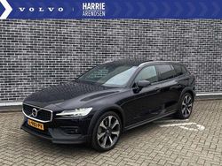 Zwart Gebruikt 2018 Volvo V60 CC Pro Stationwagen | € 43.899 (Duur)