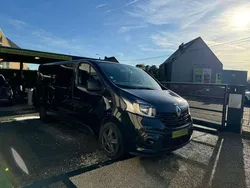 Zwart Gebruikt 2016 Renault Trafic Van | € 17.950