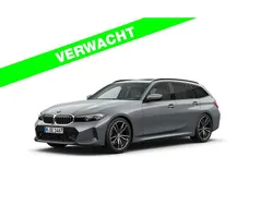 Grijs Gebruikt 2024 BMW 318 M Sport Stationwagen | € 45.875