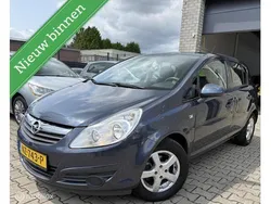 Blauw Gebruikt 2009 Opel Corsa Cosmo Hatchback | € 2.999 (Goede deal)