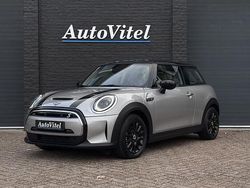 Grijs Gebruikt 2023 Mini Cooper SE Hatchback | € 21.945