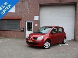 Rood Gebruikt 2007 Renault Modus MPV | € 1.699 (Goede deal)