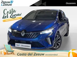 Bleu iron rqh (donker blauw) Gebruikt 2024 Renault Clio V Techno Hatchback | € 20.935 (Iets duurder)