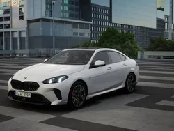Wit Nieuw 2025 BMW 220 M Sport Coupé | € 55.514 (Eerlijke prijs)