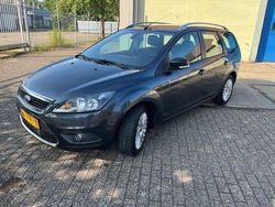 Grijs Gebruikt 2009 Ford Focus Stationwagen | € 1.750 (Eerlijke prijs)