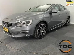 Grijs Gebruikt 2017 Volvo S60 Kinetic Sedan | € 14.900 (Goede deal)