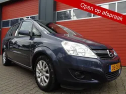 Grijs Gebruikt 2008 Opel Zafira MPV | € 6.950