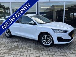 Wit Gebruikt 2022 Ford Focus Stationwagen | € 12.950 (Eerlijke prijs)