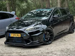 Zwart Gebruikt 2017 Ford Focus RS Hatchback | € 31.999 (Eerlijke prijs)