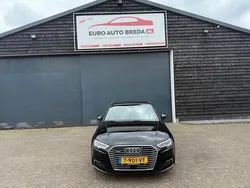Zwart Gebruikt 2020 Audi A3 Sportback Sport Hatchback | € 18.250 (Eerlijke prijs)