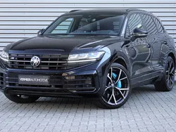 Zwart Gebruikt 2024 VW Touareg R SUV | € 85.900 (Eerlijke prijs)