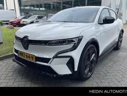 Wit Nieuw 2024 Renault Mégane Evolution Hatchback | € 32.880 (Eerlijke prijs)