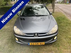 Grijs Gebruikt 2006 Peugeot 206 S Hatchback | € 1.450 (Eerlijke prijs)