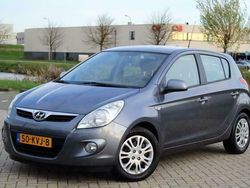 Grijs Gebruikt 2010 Hyundai i20 Edition Hatchback | € 4.950 (Eerlijke prijs)