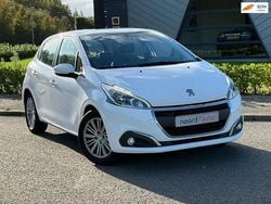 Wit Gebruikt 2018 Peugeot 208 Active Hatchback | € 8.750 (Goede deal)
