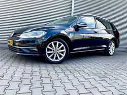 Zwart Gebruikt 2020 VW Golf VIII Highline Stationwagen | € 20.950 (Eerlijke prijs)