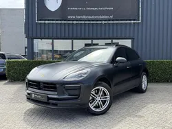 Zwart Gebruikt 2022 Porsche Macan SUV | € 69.950