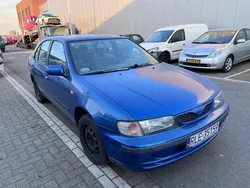 Blauw Gebruikt 1999 Nissan Almera Sedan | € 1.300