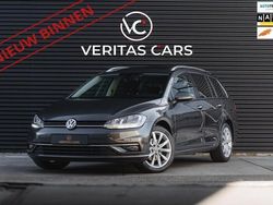 Grijs, metallic lak Gebruikt 2019 VW Golf VII Highline Stationwagen | € 16.950 (Goede deal)