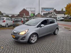 Grijs Gebruikt 2014 Opel Corsa Hatchback | € 6.295 (Eerlijke prijs)