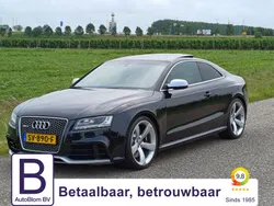 Zwart Gebruikt 2010 Audi RS5 Comfort Coupé | € 30.245