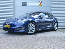 Blauw Gebruikt 2018 Tesla Model S Hatchback | € 22.950 (Eerlijke prijs)
