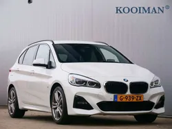 Wit Gebruikt 2020 BMW 220 Active Tourer Executive MPV | € 24.845 (Eerlijke prijs)