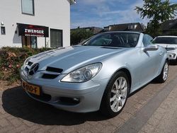 Blauw Gebruikt 2006 Mercedes SLK200 Cabriolet | € 10.350 (Eerlijke prijs)