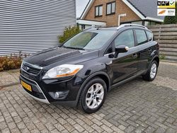Zwart Gebruikt 2010 Ford Kuga Trend SUV | € 3.999